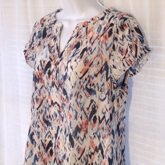 The Limited V-Neck Cap Sleeve Blouse Sz M - Picture 2 of 10